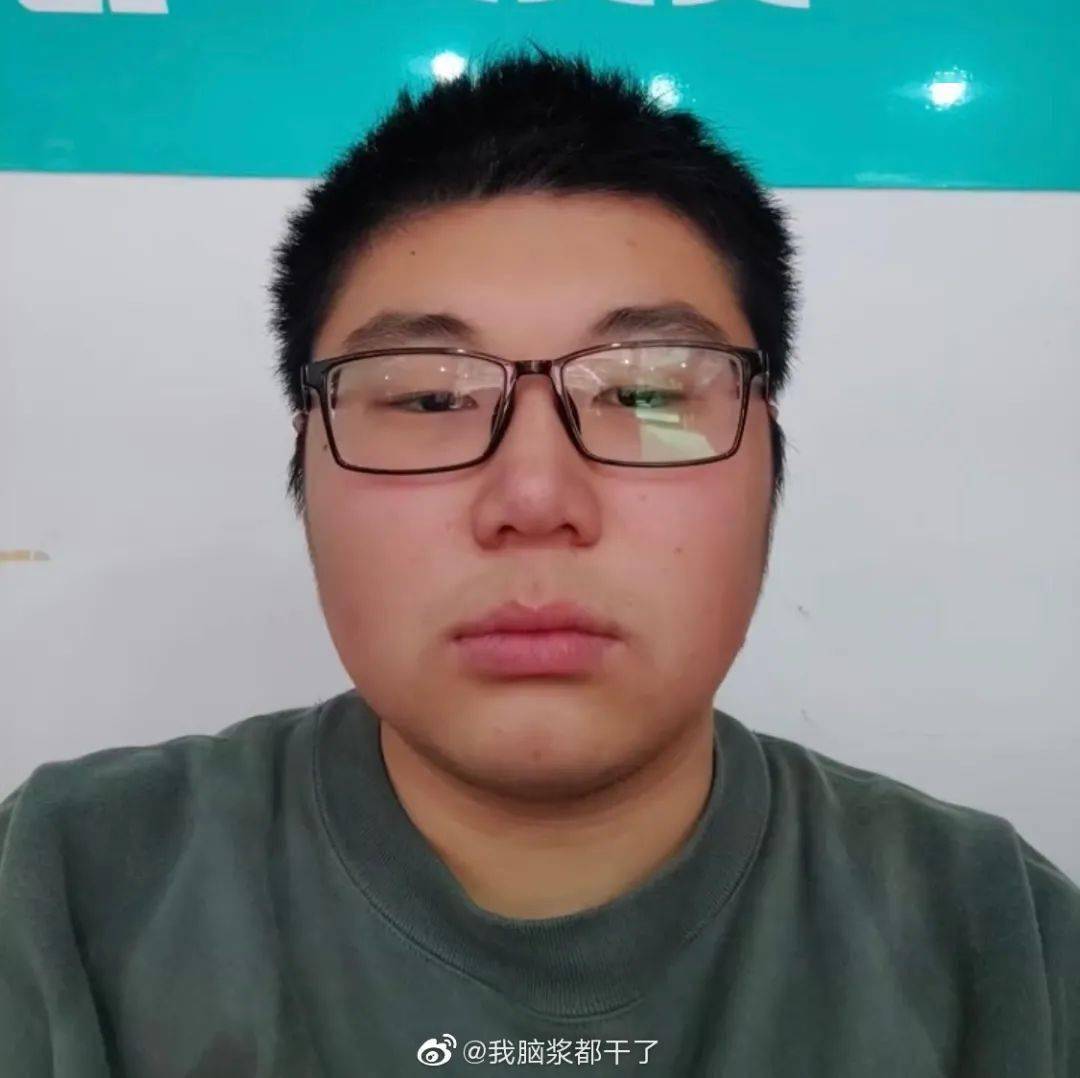 「陳小春夫婦被曝改名催運...」淦，5億家產的好命還用改？! 搞笑整蠱 第9张