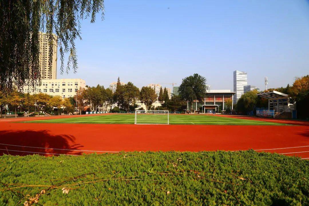 美在校园青岛五十八中校园秋景共赏