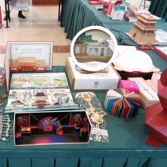 Hi,“有礼有面”北京礼物精品展来啦!逛了就会“有里有面”_首都图书馆