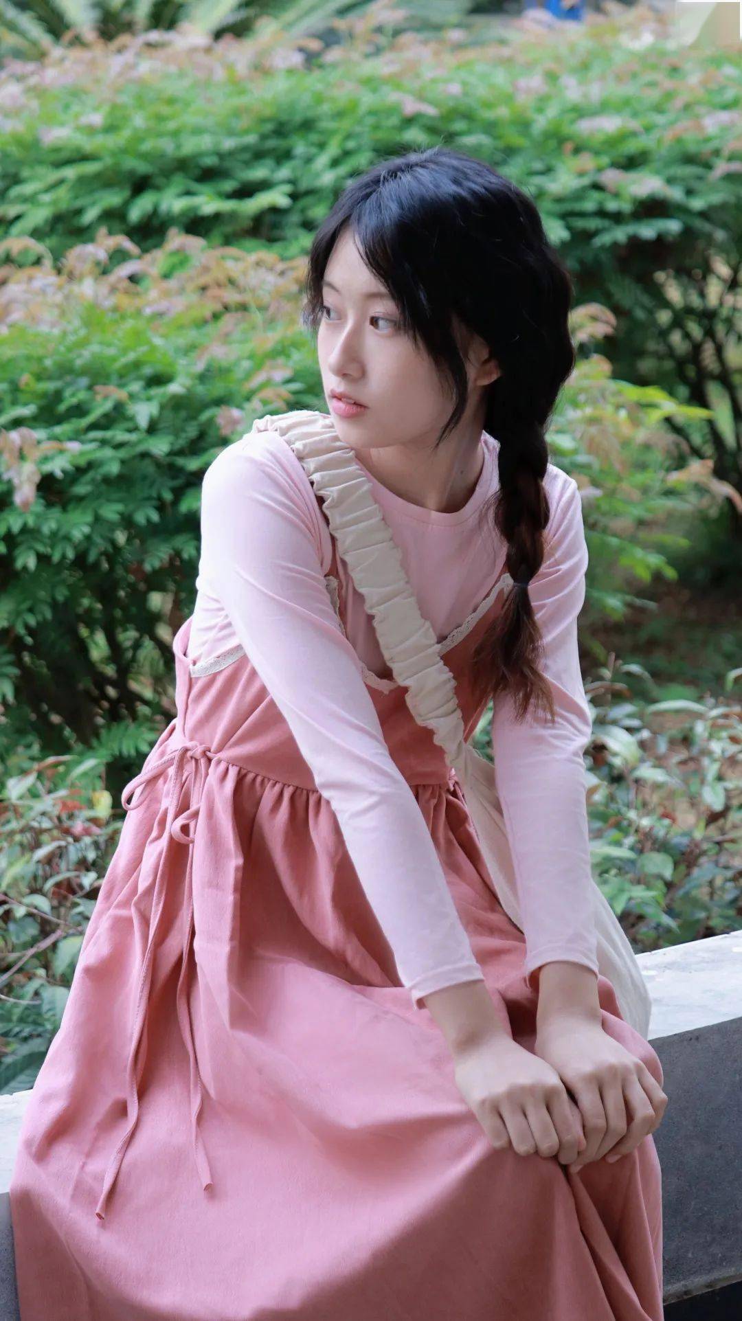 秋季穿搭来啦仰恩学子既有风度也有温度