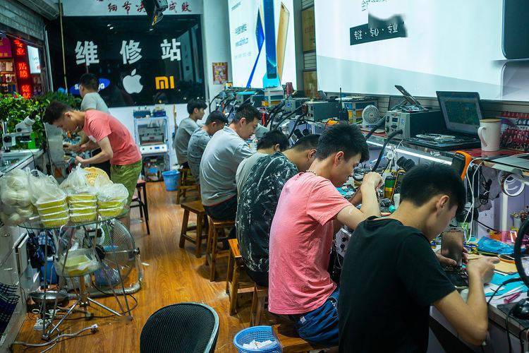 我买得起iPhone，却修不起了