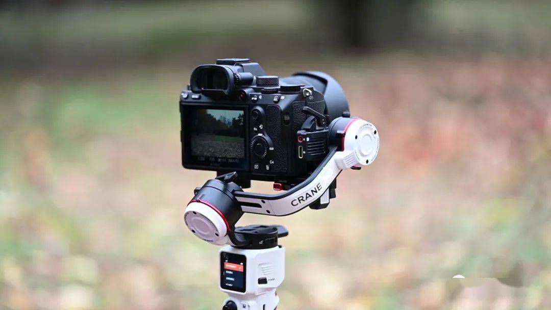 智云云鹤m3稳定器手感如何67