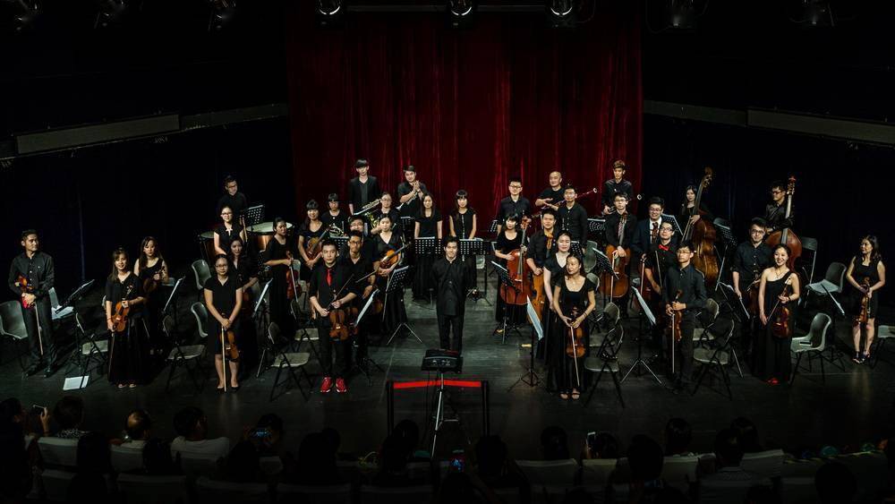 韦伯恩|勃拉姆斯的两种玩法，上海彩虹室内乐团又出“新花样”