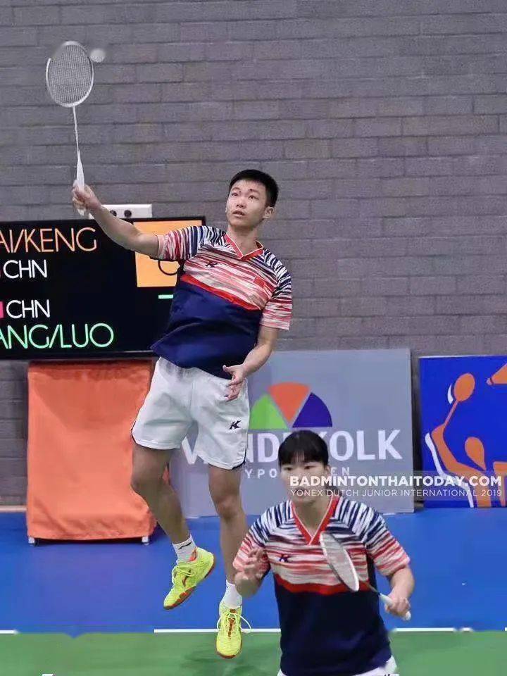当年在三里店打球的小男孩蒋振邦 如今成了桂林第一个羽毛球国手