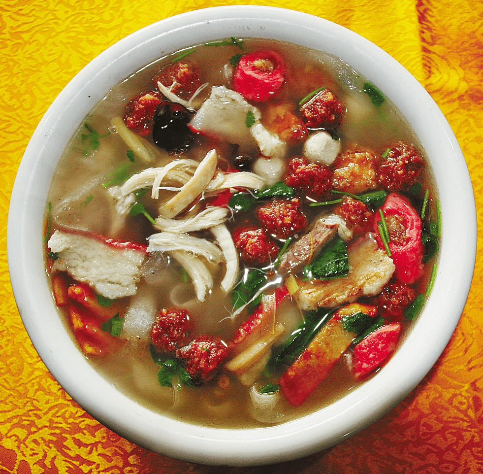 榆林拼三鲜榆林拼三鲜榆林地处毛乌素沙漠和陕北高原的交接地带,是