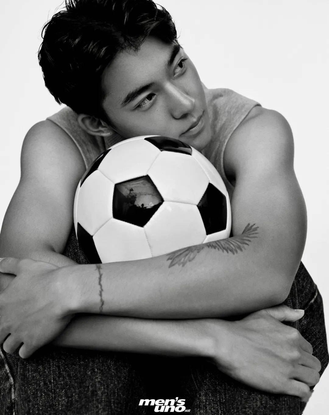 李嗣镕少年精神轻松上场