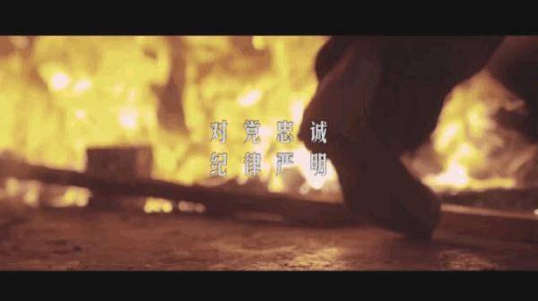 最燃的蓝色！向烈火中的逆行者，敬礼！