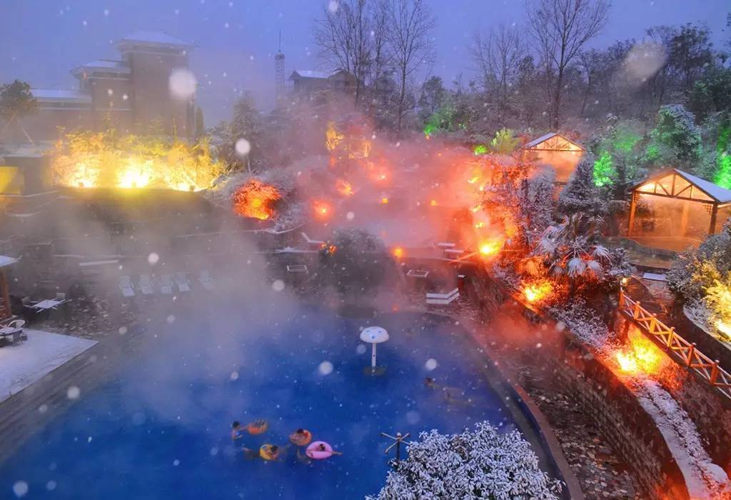 鲁山县温泉资源十分丰富,有上汤,中汤,下汤,温汤,神汤五大温泉群,自