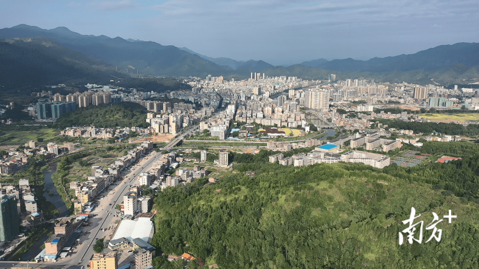 韶关新丰城乡蝶变绘新景宜居宜业更舒心