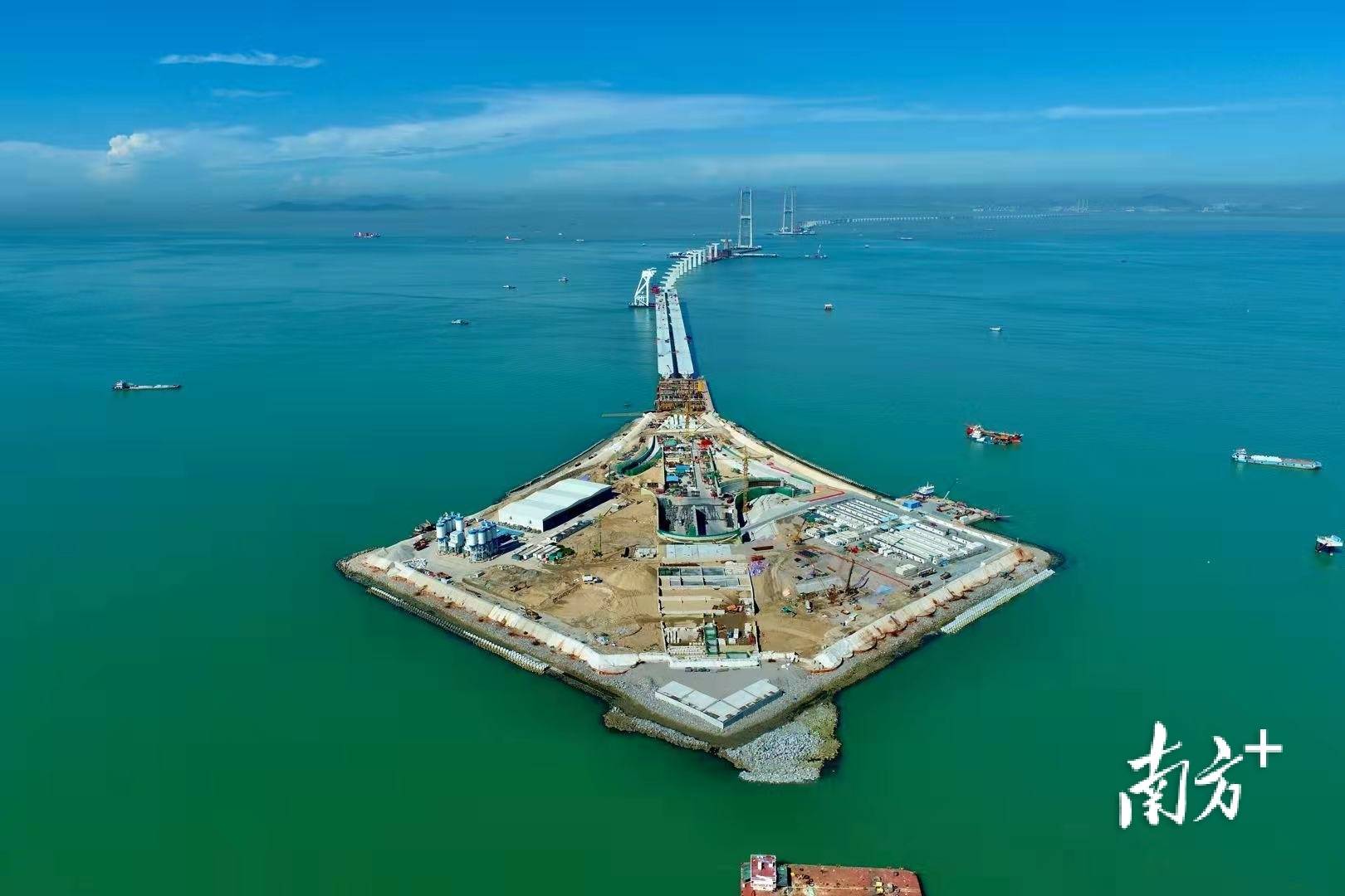 保障"超级工程"安全!南朗消防到深中通道西人工岛开展消防培训