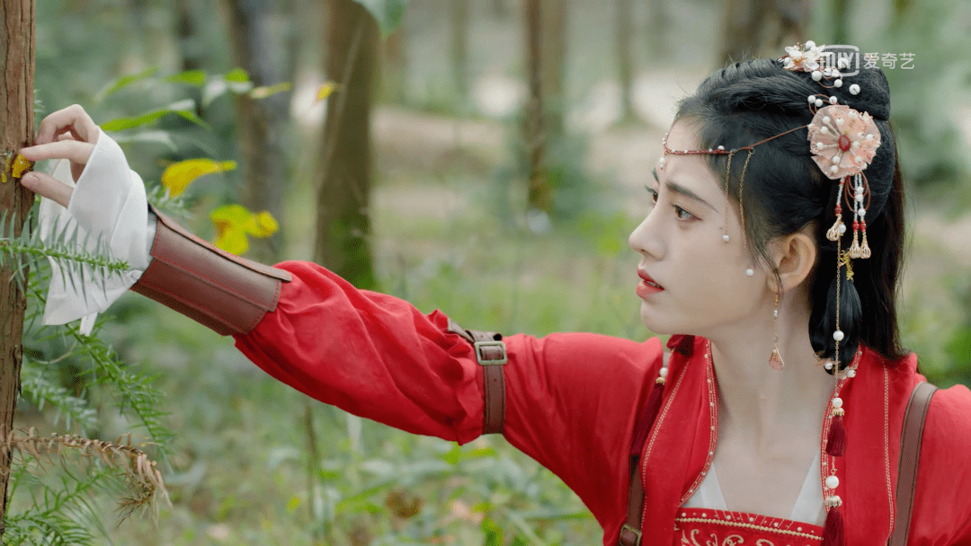 内娱四千年美女够够了