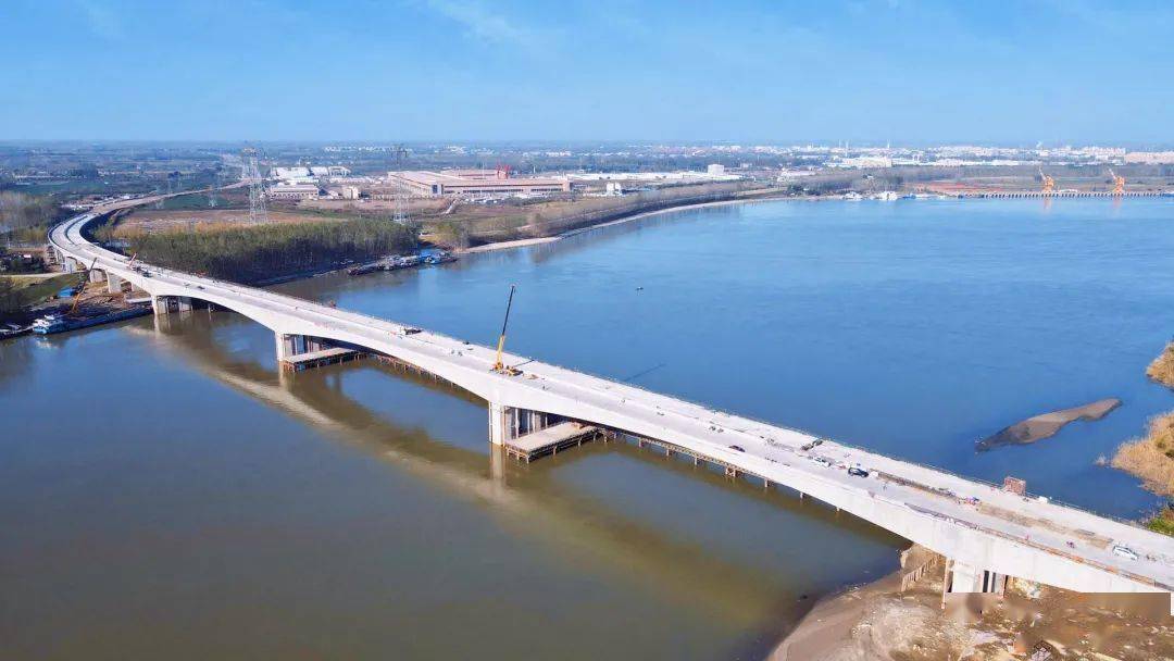 将成为沙洋第二座跨汉江大桥,对完善区域路网结构,提升国道服务水平