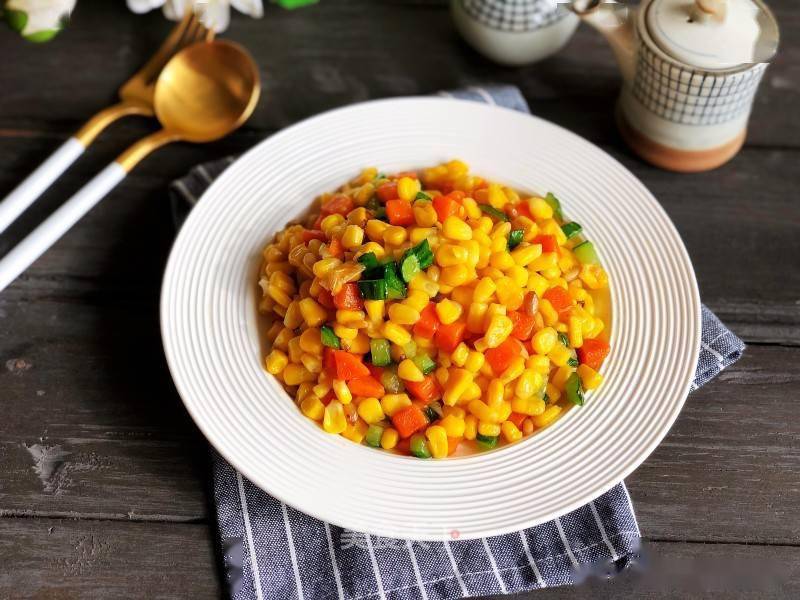 原料|救命!玉米这样做也太好吃了吧!香味扑鼻,出锅就被抢光