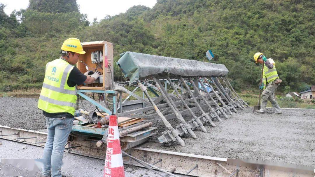 【县域动态】预计元旦通车!忻城人民上高速更方便啦