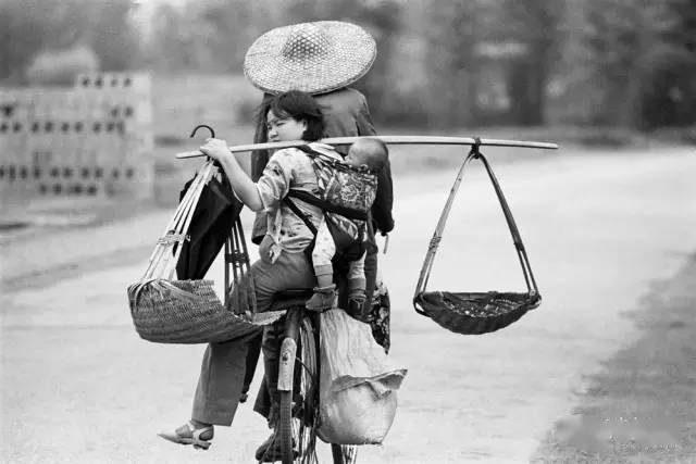 设备要单反何用？手机照样拍出自行车大片！