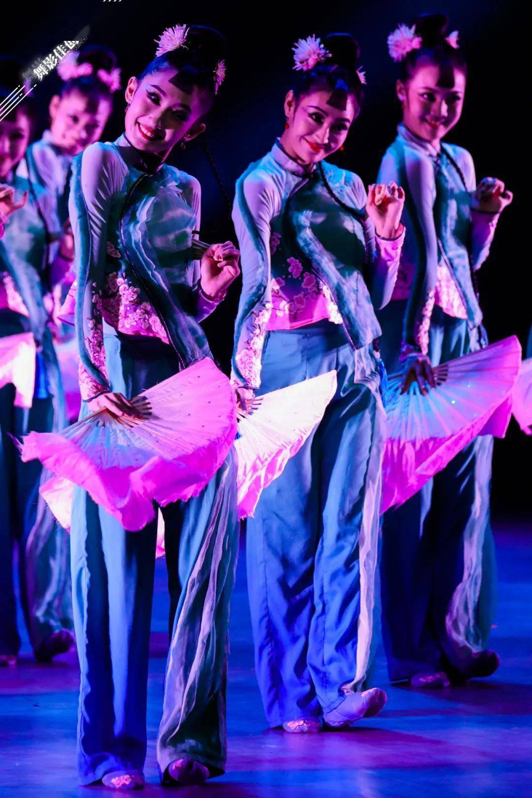 为梦想而舞丨cefa第二届"芳华杯"艺术职业教育舞蹈教学成果展演-群舞