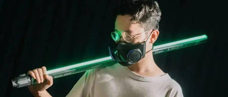 本周好文回顾：元宇宙里做 PPT / 地平线 5 体验赞 / 雷蛇面罩量产