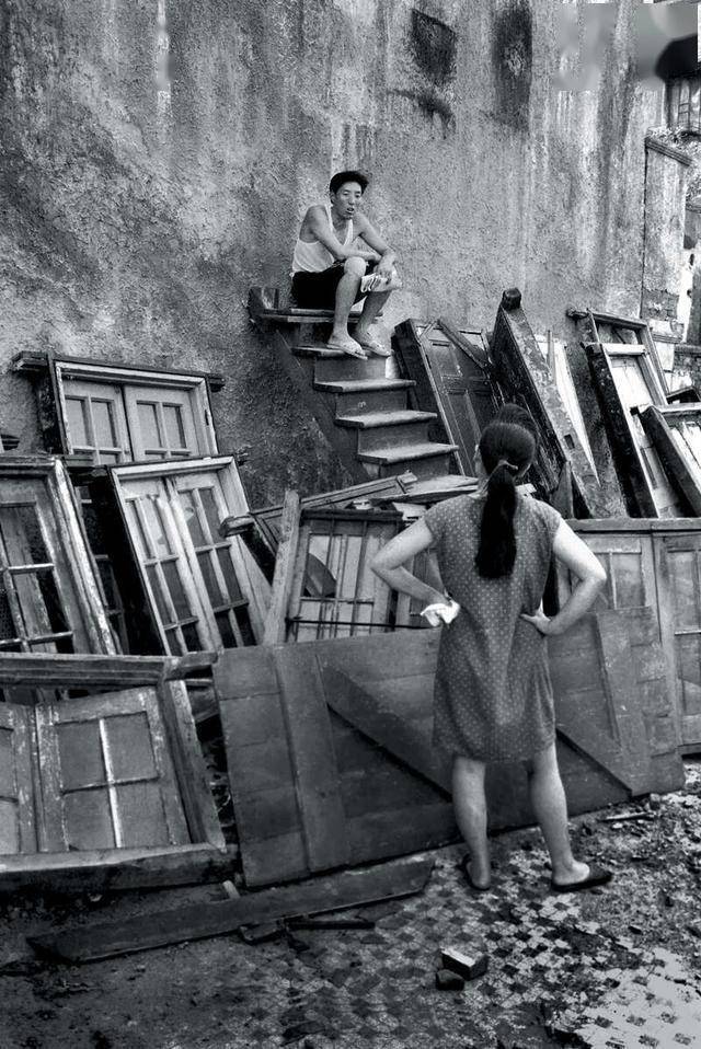 新书|用镜头记录城市发展 《上海：一座世界城市的肖像》新书发布