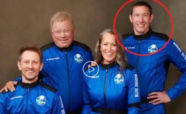 美富豪坠机身亡！刚从太空返回