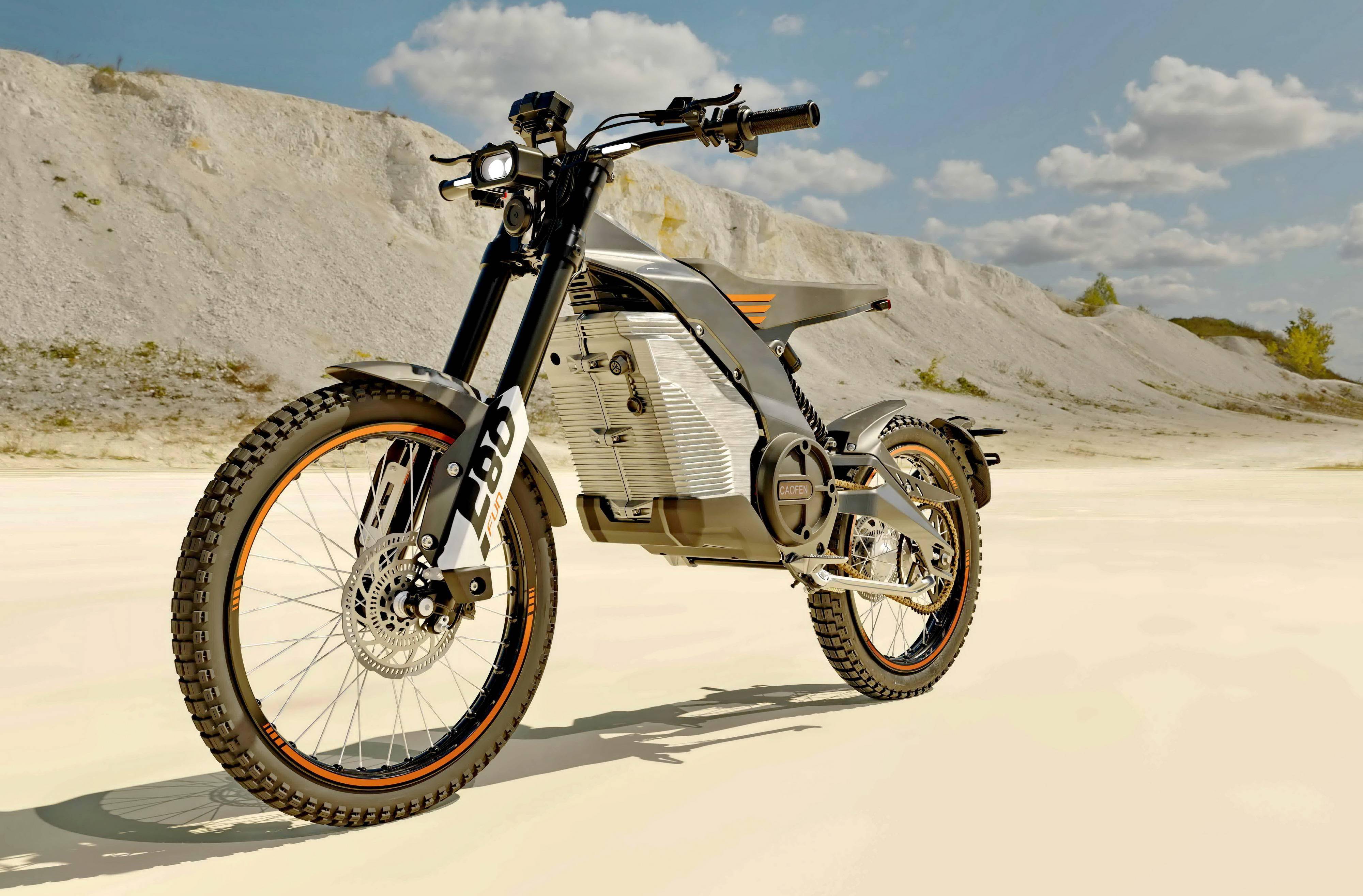 海外的国产车caofenf80全地形电动越野