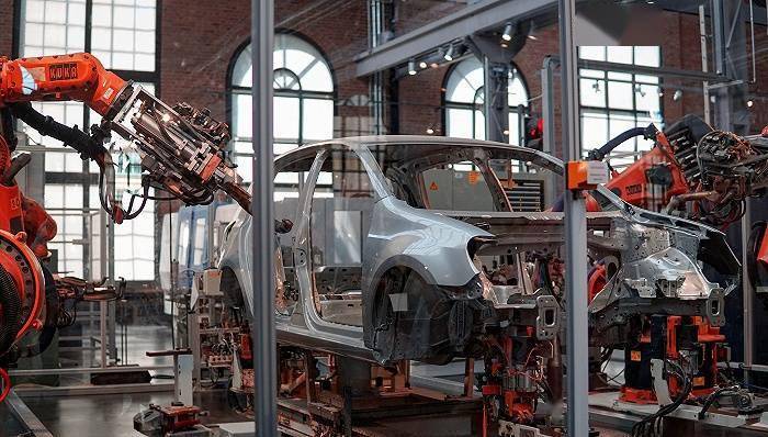 品牌割裂、低价竞争、国产化不可逆：工业机器人赛道已成投资人逐鹿之地