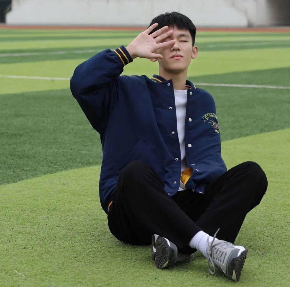 暖暖的,很贴心"天冷了,多添几件衣服"冬日里最贴心的叮咛"我在山农