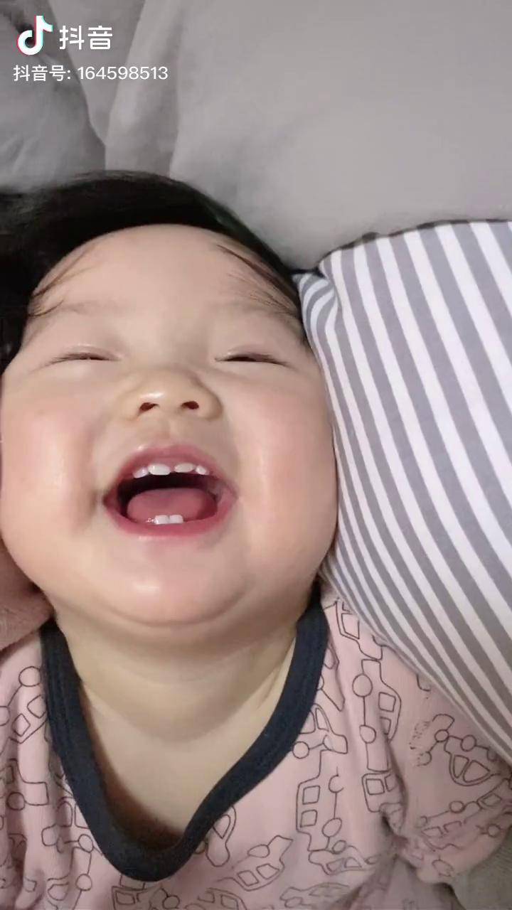 实不相瞒我喜欢你的双下巴双下巴小可爱萌娃dou小助手