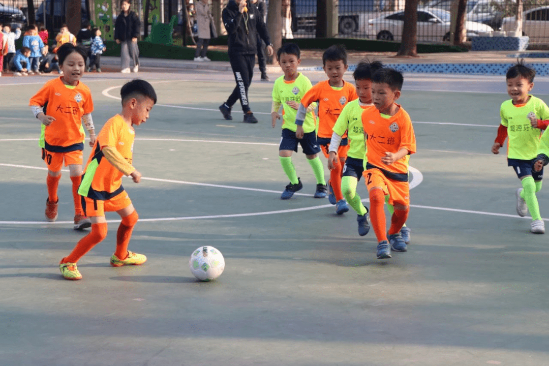 活动|足球有特色！佛山2所幼儿园拟成全国试点