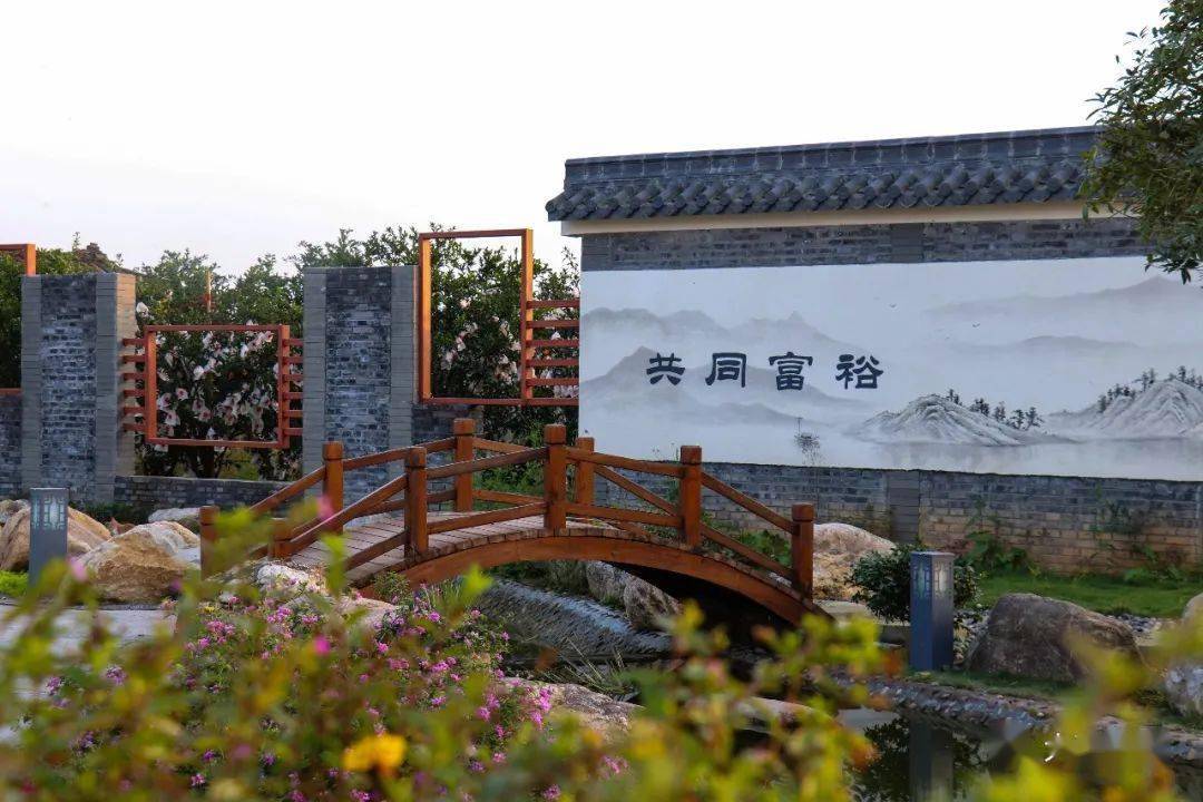 丹棱龙滩:把美丽乡村变成现代都市中的"诗意田园"