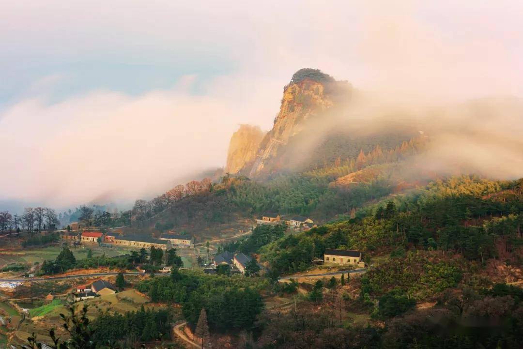 麻城狮子峰景区图片图片