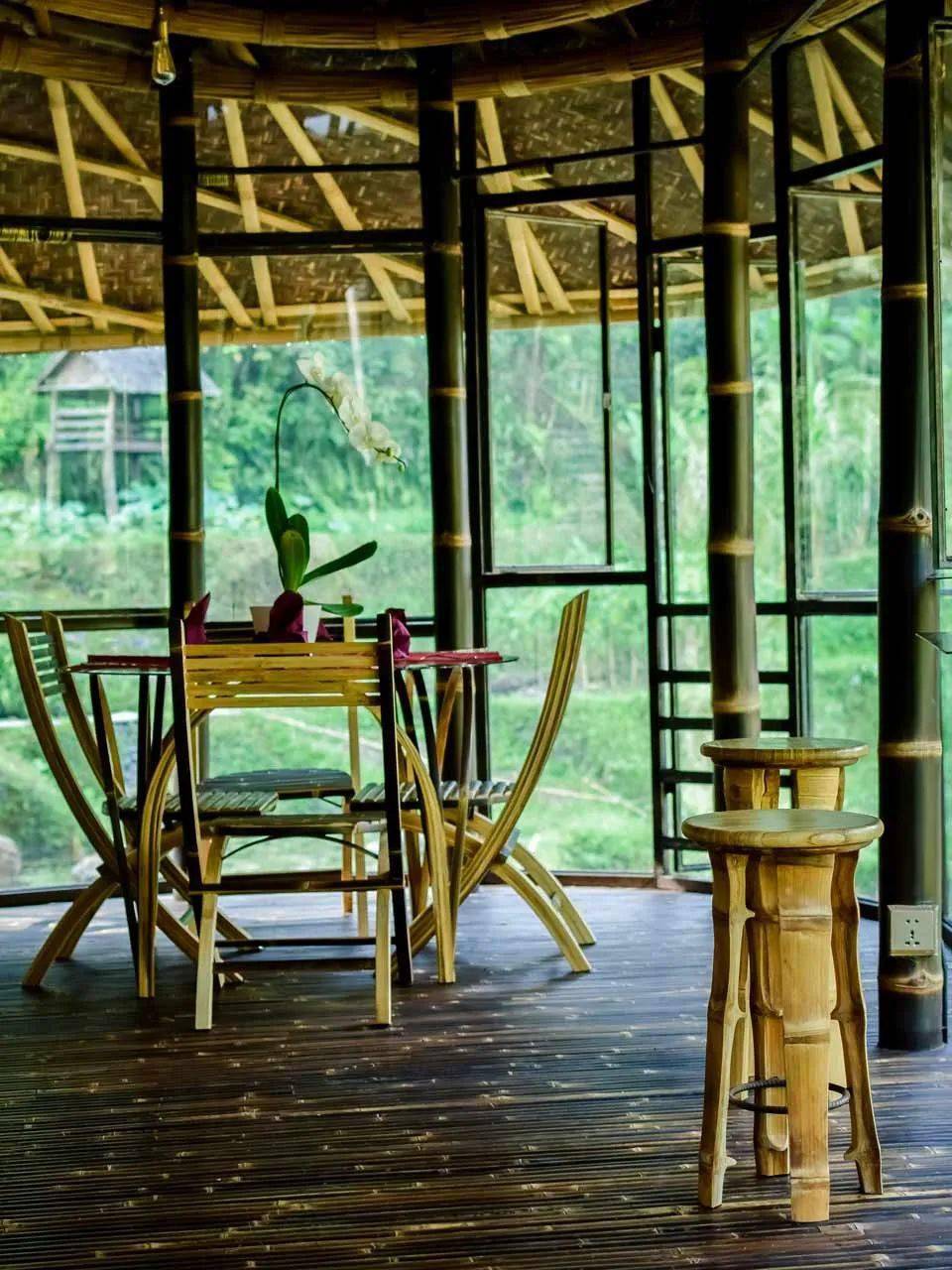 放弃纽约回到巴厘岛她造出的竹屋惊艳全世界看完这一切真服