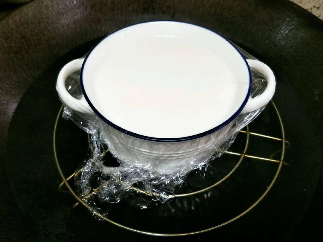 入口|可以吃的牛奶，4种原料在家搞定！有手就能做，入口即化胜过敷面膜！