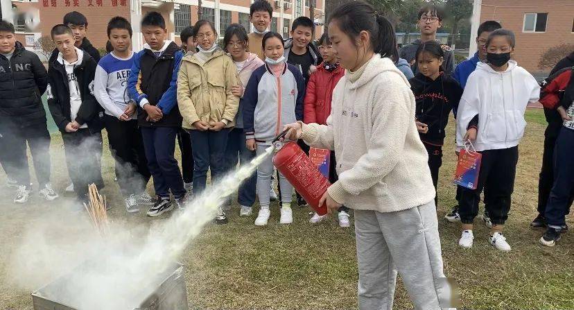 119消防宣传月丨当涂大队走进亭头中学开展消防培训演练活动_火灾
