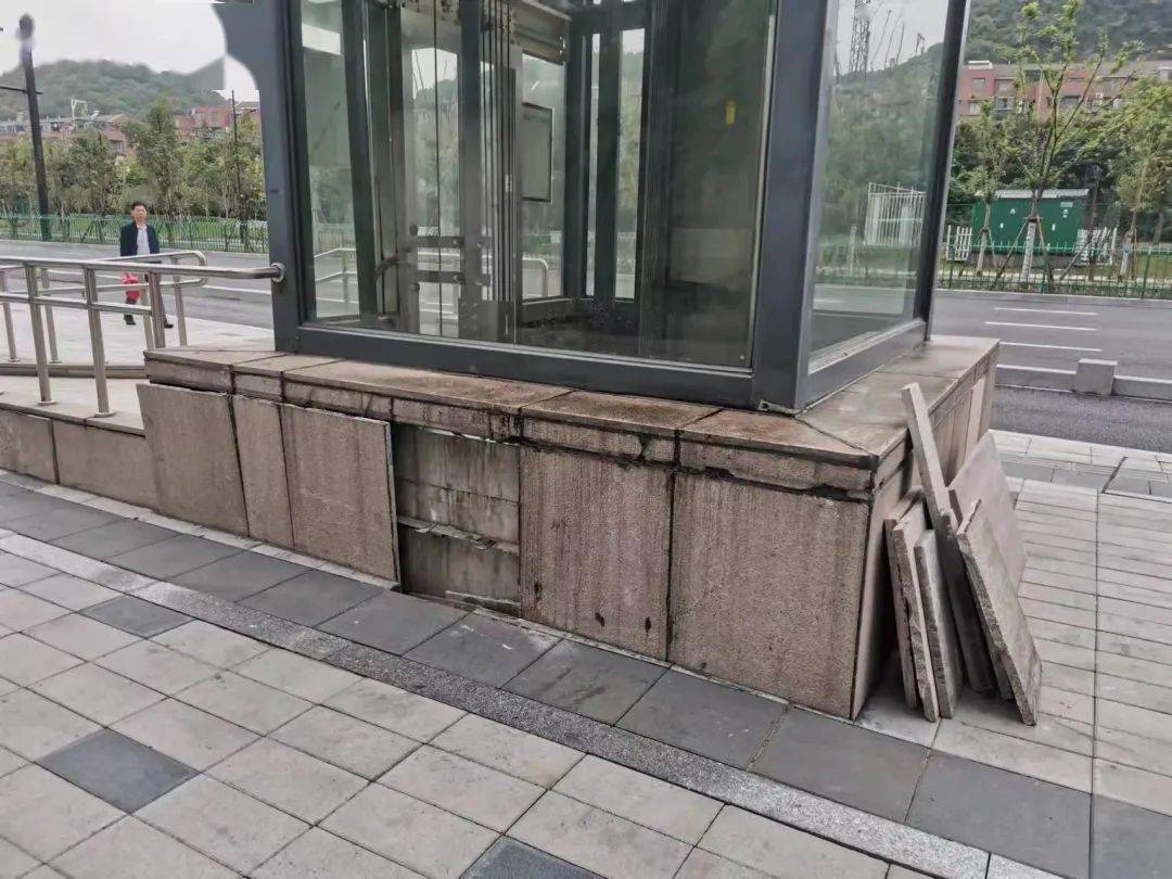 杭州地铁站出现破损?交通执法队展开调查