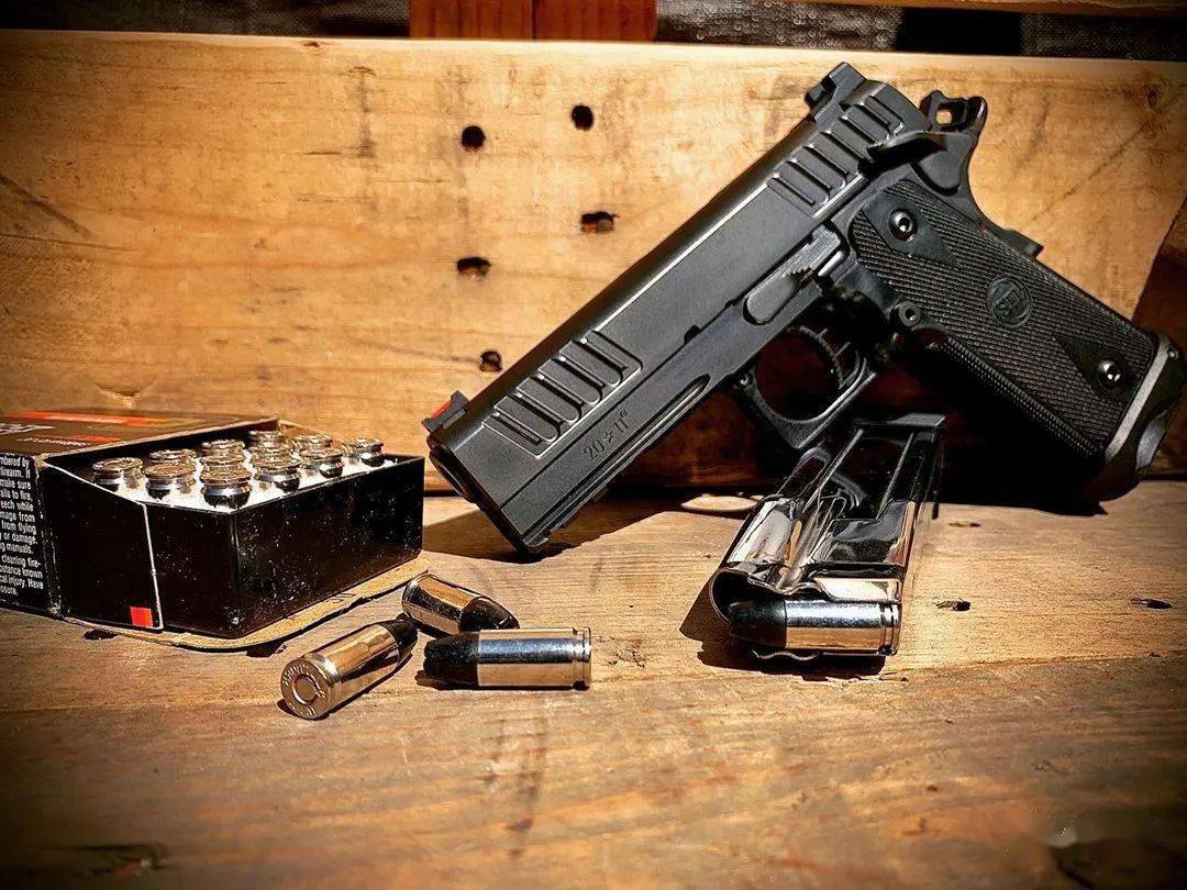 短粗硬sti公司staccato系列手枪图集