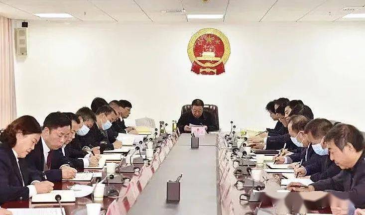 二中全会的主要内容是什么 a3ba28102b054291aa44d998c6c92e3e.jpeg