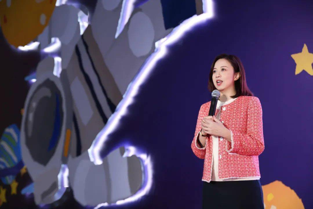 更健康、更快乐、更有梦想，来麦当劳品味宇宙星空之梦