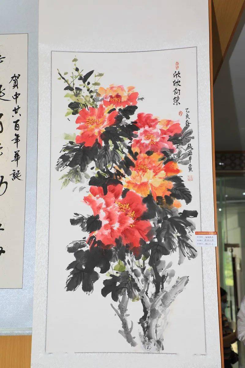 献礼党的百年华诞宝安区离退休教师书法绘画摄影作品展开幕