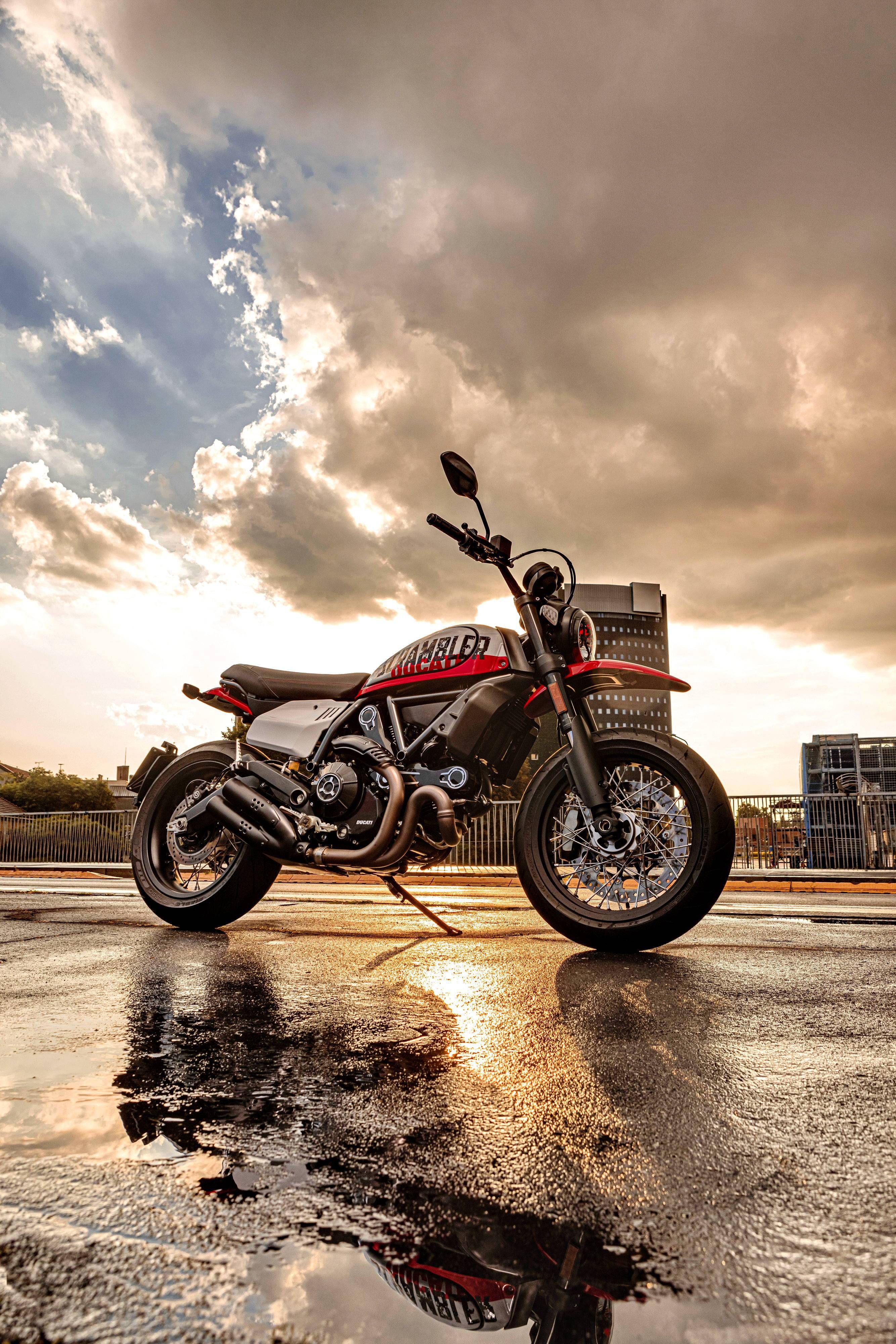 杜卡迪 2022 scrambler 800 系列:urbanmotard