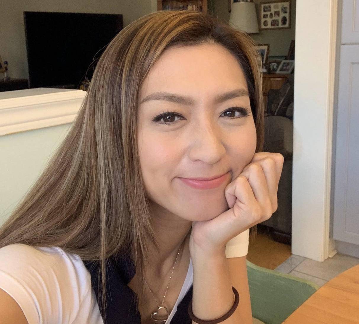 八卦爆料|TVB冻龄女星新剧挑战经典反派,与亚视男星结婚,已成两孩之母