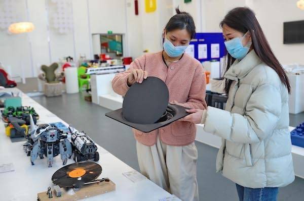 河北秦皇岛：第二届金芦苇工业设计奖巡回展（秦皇岛站）开展