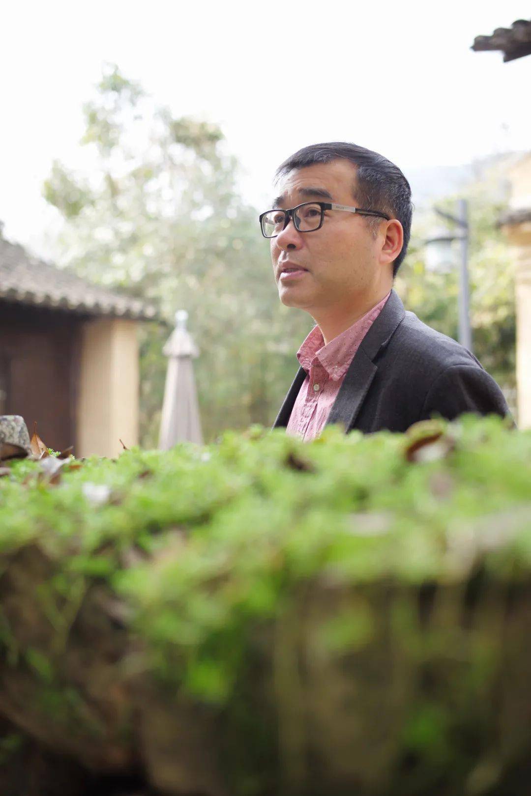 致敬科技创新者99蔡天新独领风骚的诗人数学家