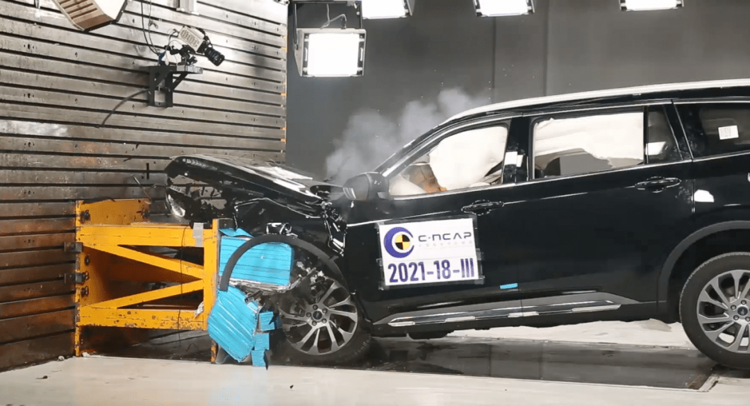 更福特更中国更安全福特领裕兑现安全承诺