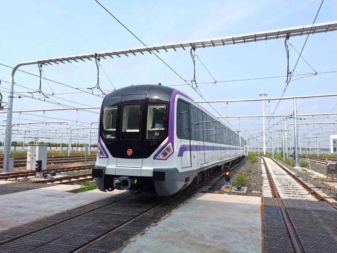 天津首列全自动驾驶地铁正式完工支持自动唤醒自动发车等功能