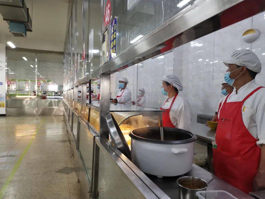 【阳泉一中】守护"粮"心,乐享"食"光_食堂