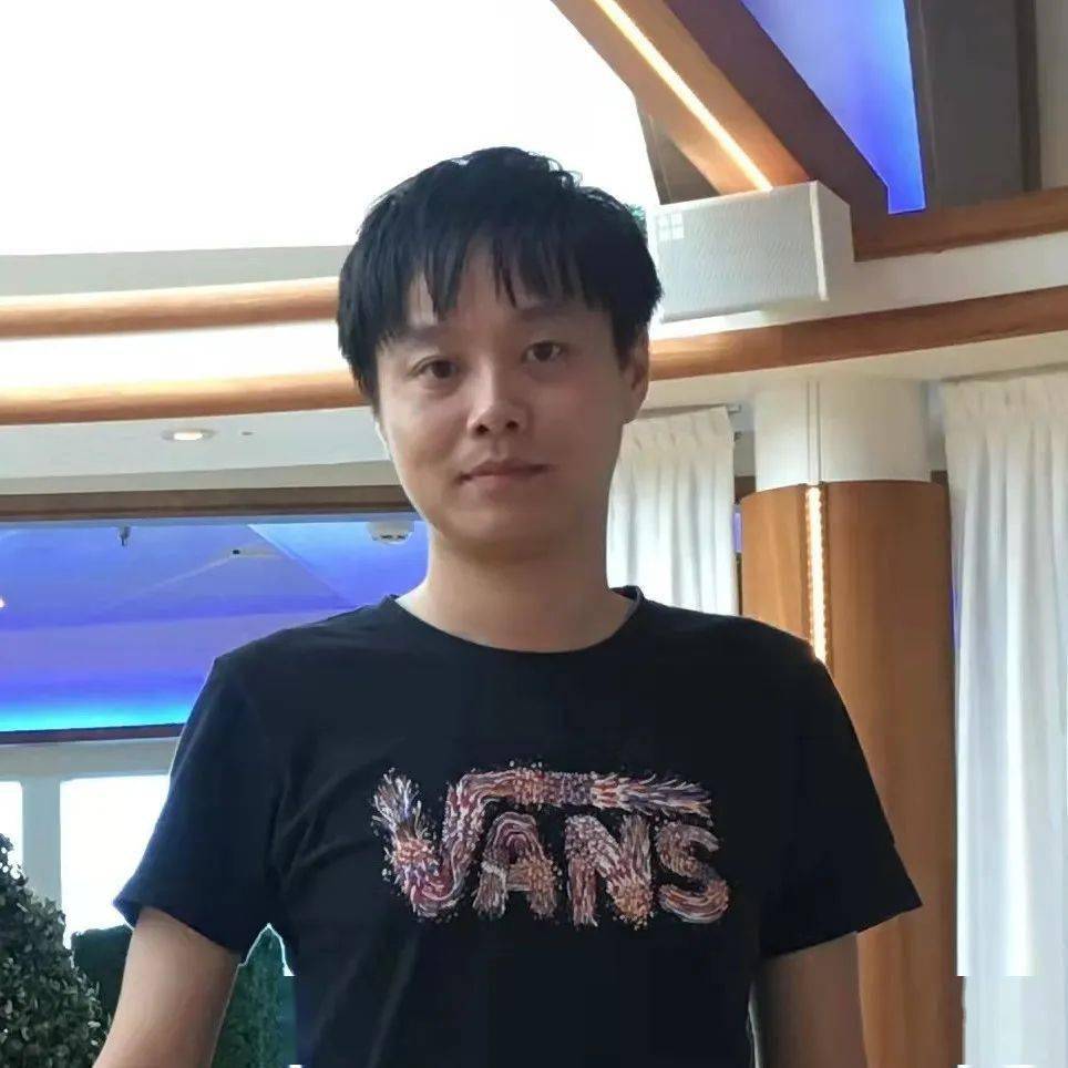 【微软比特熊故事汇】11月英雄故事：理想在现实中闪光，感恩技术让我们相聚