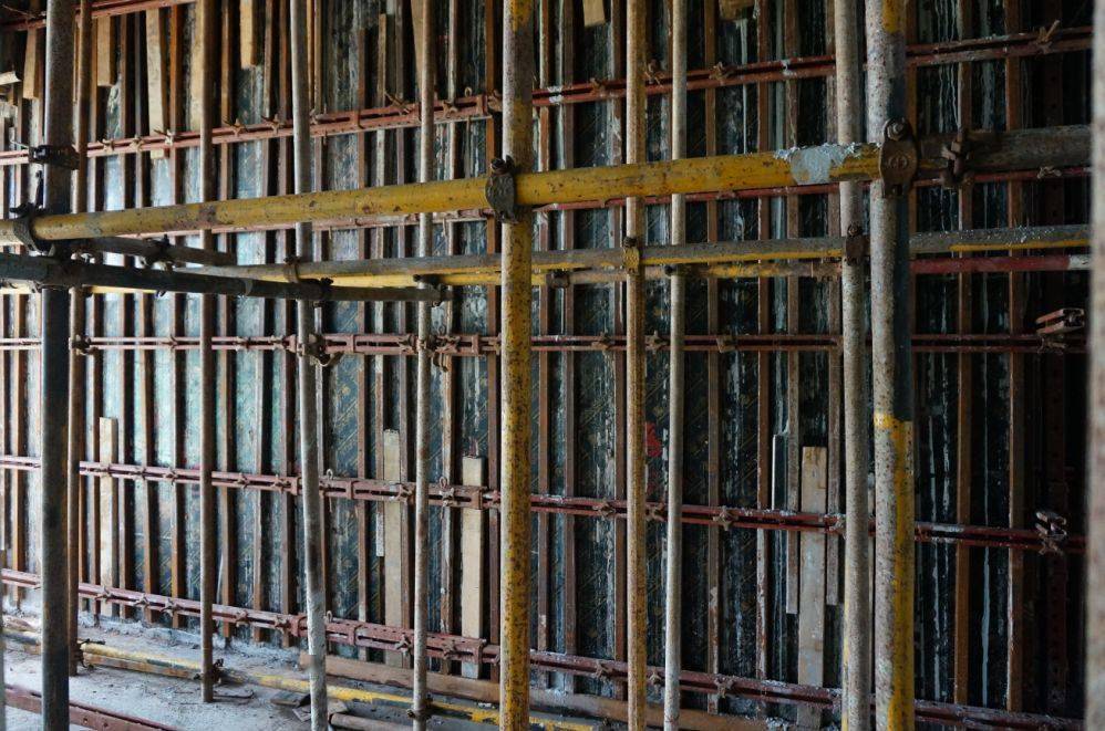 干货剪力墙模板免开洞施工示例学习