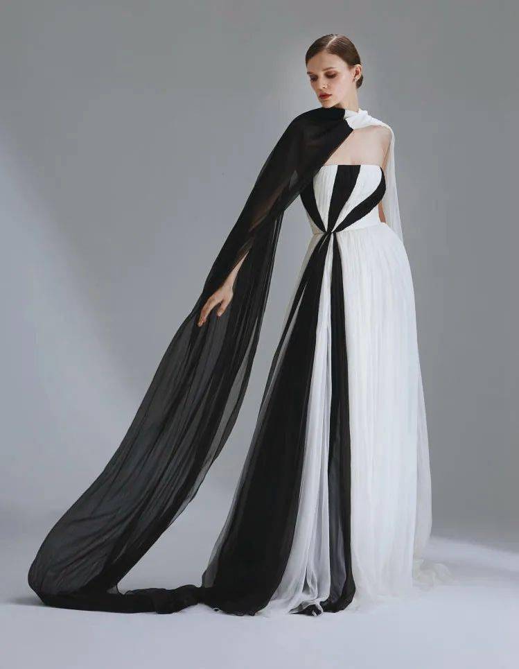 色调 2022春夏女装流行色T台分析