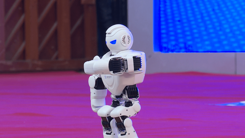 南县首届青少年机器人大赛开赛