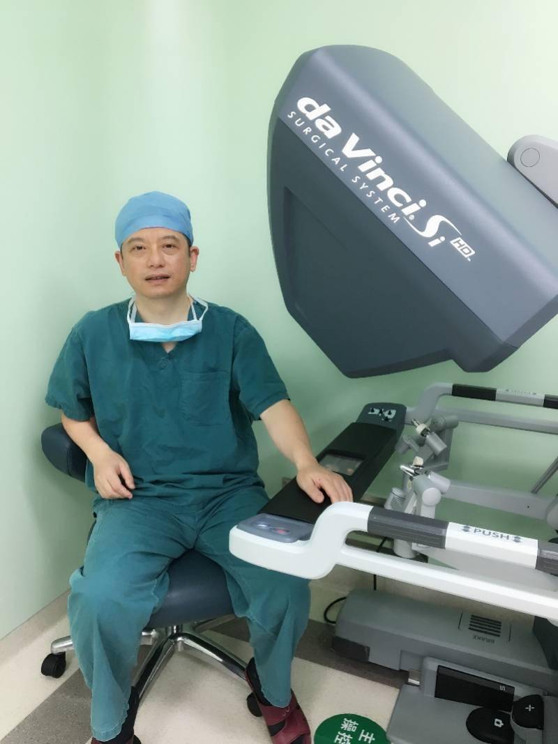 肿瘤|罹患晚期咽癌要保喉咙，这位专家找到了 “两全之策”